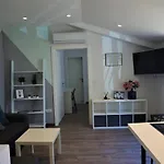 Cosy & Sweet Μακάρσκα
